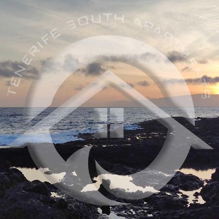 Paradise Ocean Suite 阿德耶 外观 照片